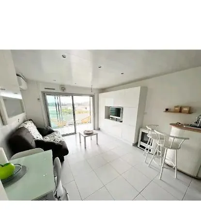 La Baies Des Anges ,tres Jolie Studio La Ciotat